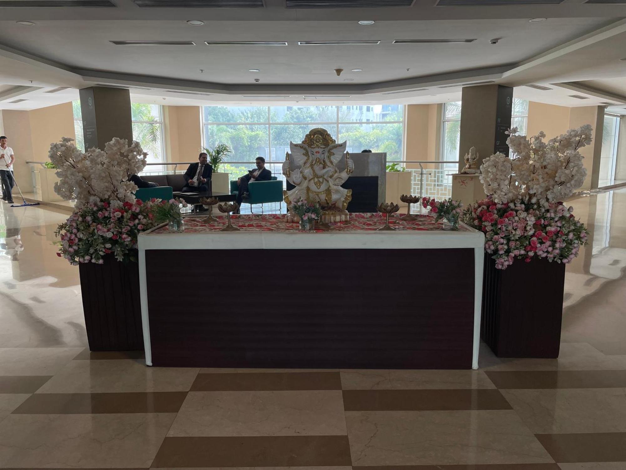 Hotel V Retreat Gurgaon Exterior foto