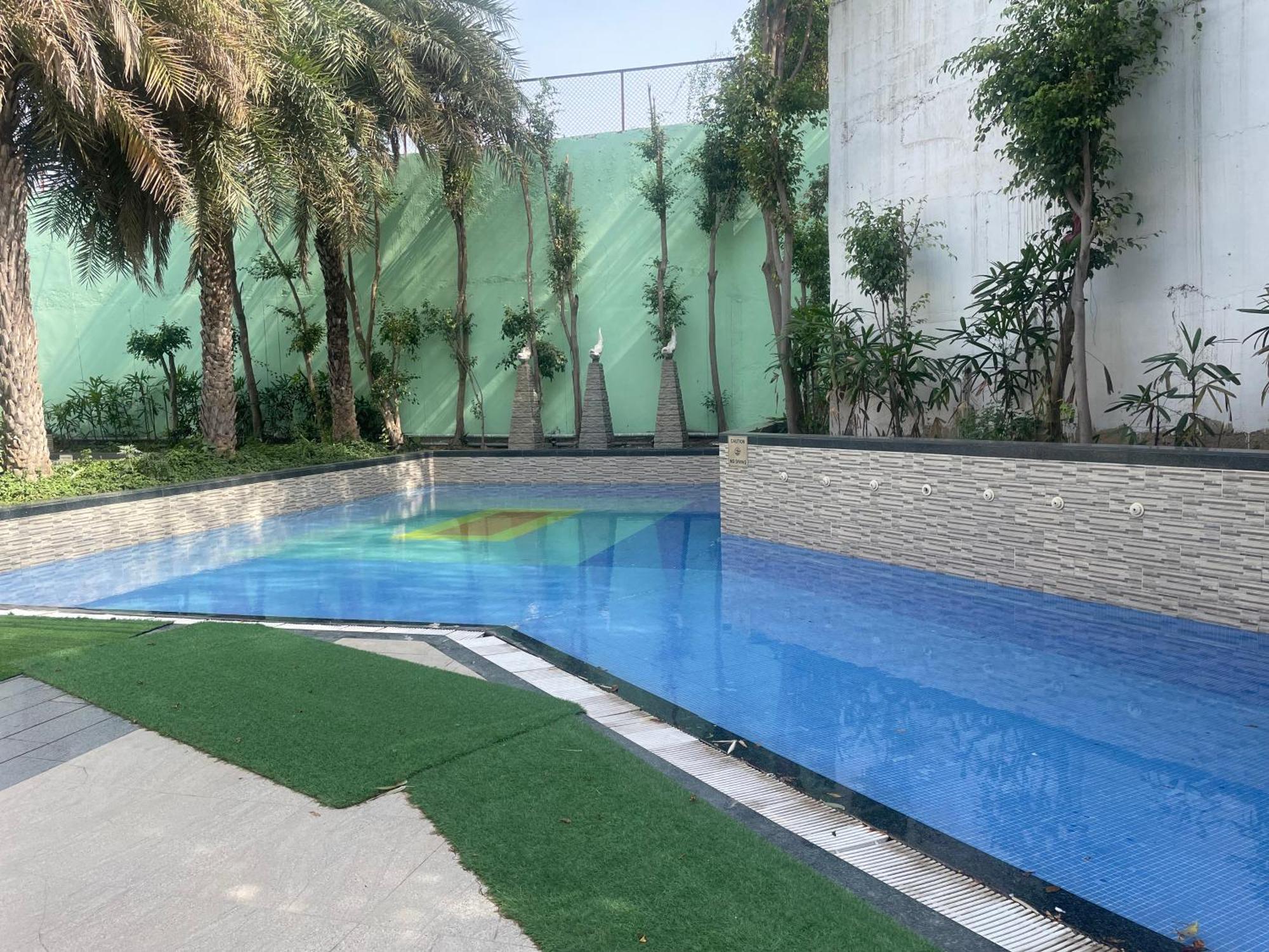 Hotel V Retreat Gurgaon Exterior foto